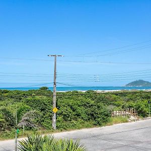 Studio Luxuoso Pe Na Areia Em Irb203